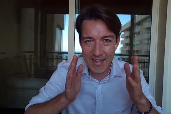 Fomentando la autoestima en medio de la inseguridad adolescente