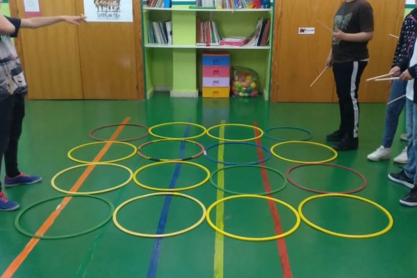 Como-fomentar-la-coordinacion-motora-a-traves-del-juego - Sonajero.es