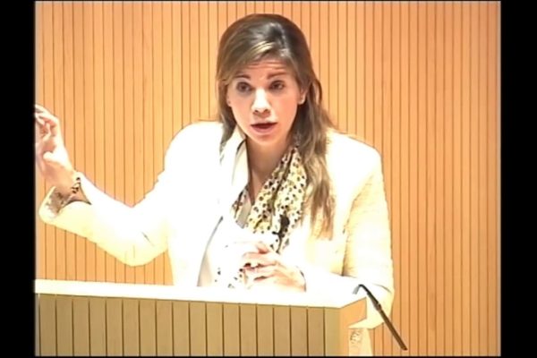 Crianza resiliente: Superando desafíos familiares en la adolescencia