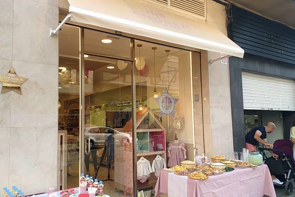 Descubre las Tendencias de Moda Infantil en Onda: Looks Adorables para los Más Pequeños