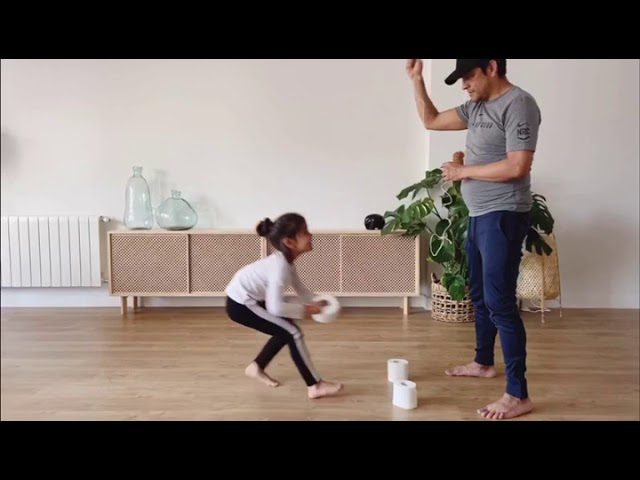 Fomentando-la-actividad-fisica-indoor-Ejercicios-divertidos-para-ninos - Sonajero.es