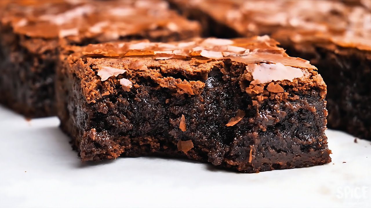 Receta-de-brownies-de-chocolate-fudgy - Sonajero.es Receta de brownies de chocolate fudgy