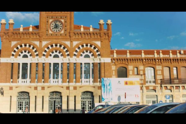 Explorando el Centro Comercial Plaza Éboli en Pinto