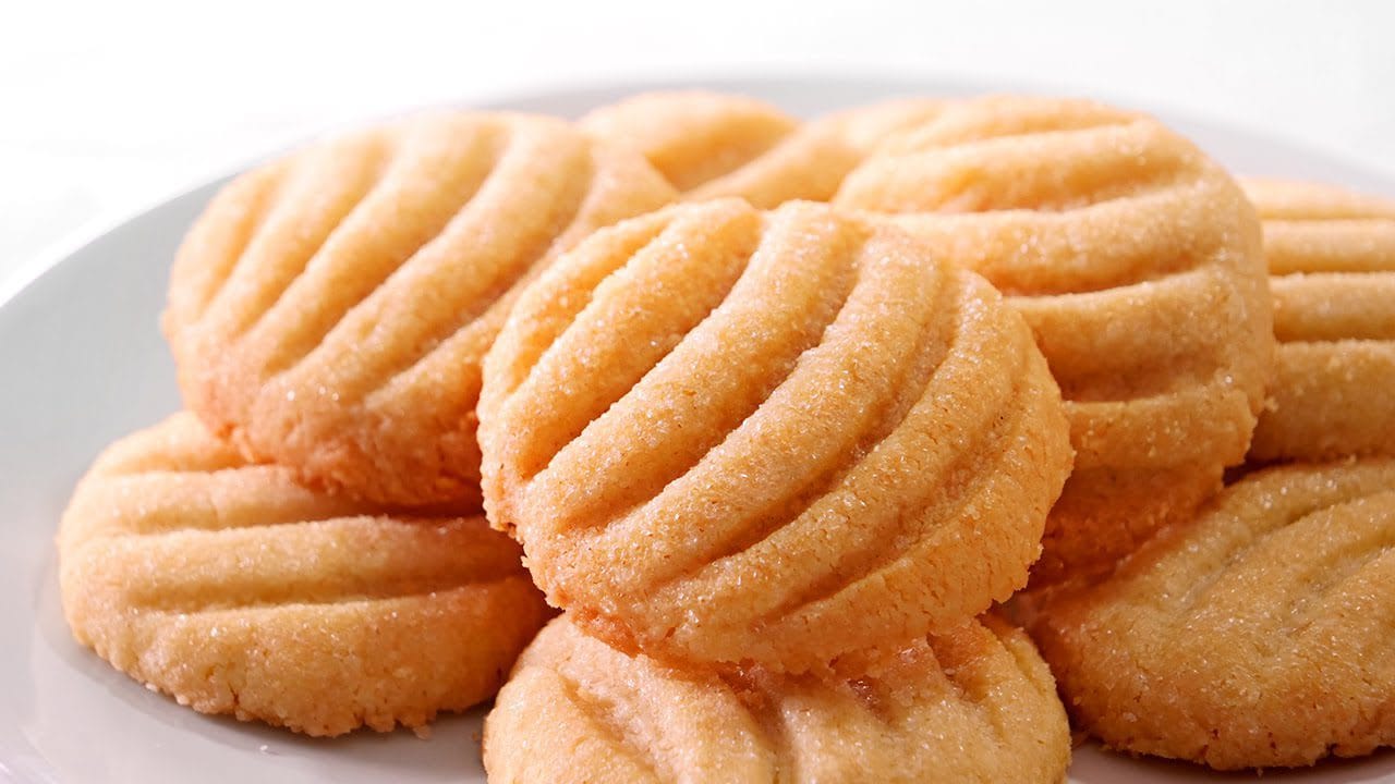 Como-preparar-unas-galletas-de-mantequilla-y-limon - Sonajero.es Cómo preparar unas galletas de mantequilla y limón