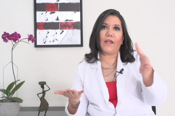 La relación entre la osteoporosis y la salud femenina