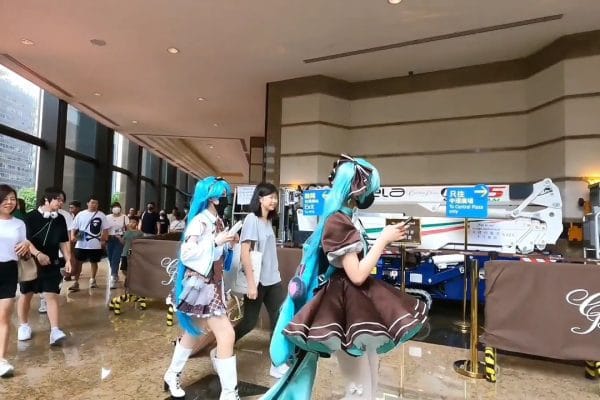 Descubre Central Plaza en Hong Kong: Guía Completa para tu Visita