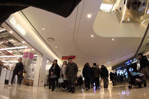 Explorando el Lotte World Mall en Seúl: Guía Completa de Compras y Entretenimiento