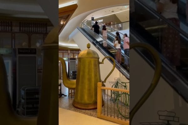 Título SEO: «Explorando el Central Embassy en Bangkok: Guía Completa para Visitantes