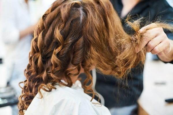Cómo cuidar las mechas balayage en verano